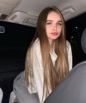 Людмила, 24 года, 3 размер груди